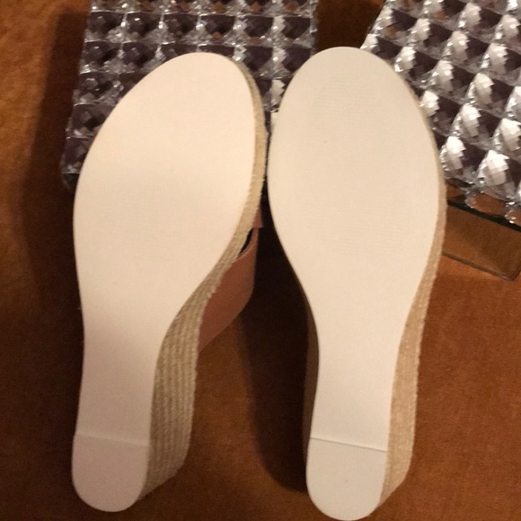 Shoes - Picture 2 of 3